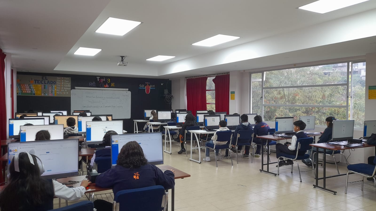 Hacia una certificación internacional: Exámenes Cambridge 2026